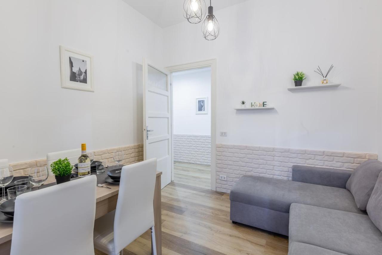 Imperium House - Appartamento Con Giardino Privato, 3 Minuti Da Metro Piazza Bologna, A-C, Rom Exteriör bild