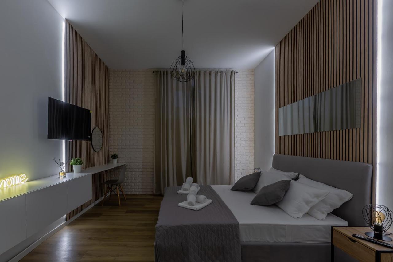Imperium House - Appartamento Con Giardino Privato, 3 Minuti Da Metro Piazza Bologna, A-C, Rom Exteriör bild